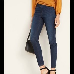 Joe’s skinny jeggins in turquoise blue